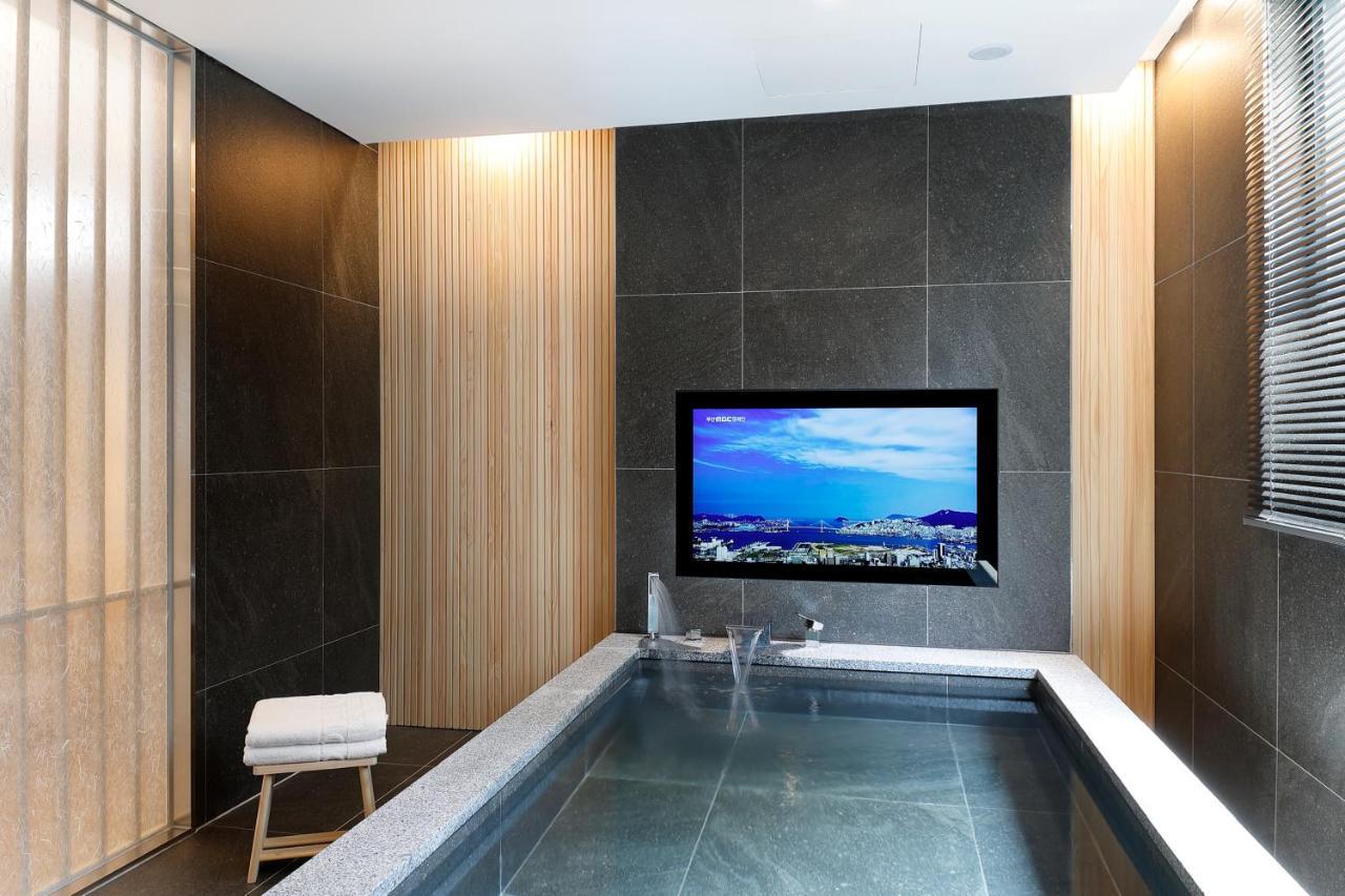 Hotel Foret The Spa Пусан Экстерьер фото